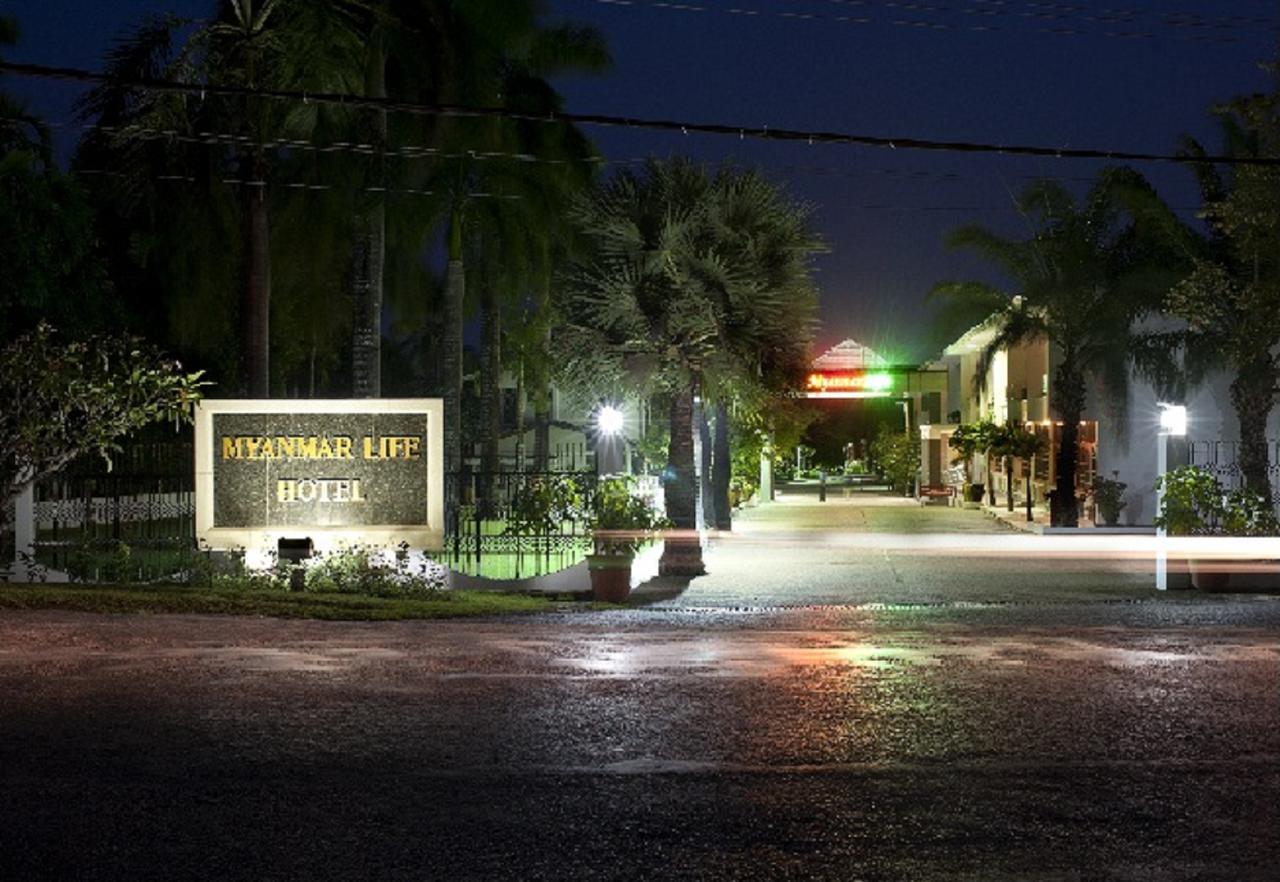 Myanmar Life Hotel Yangon Exterior photo