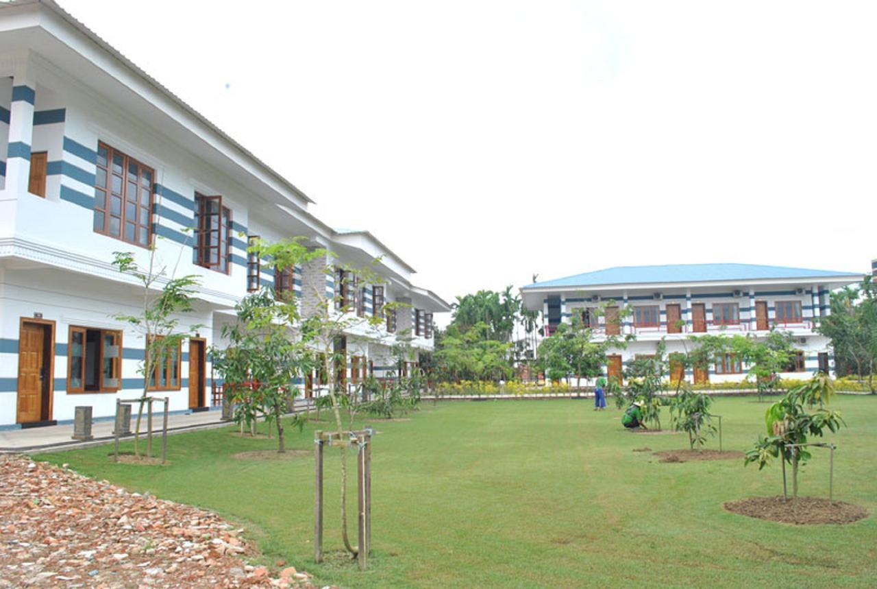 Myanmar Life Hotel Yangon Exterior photo