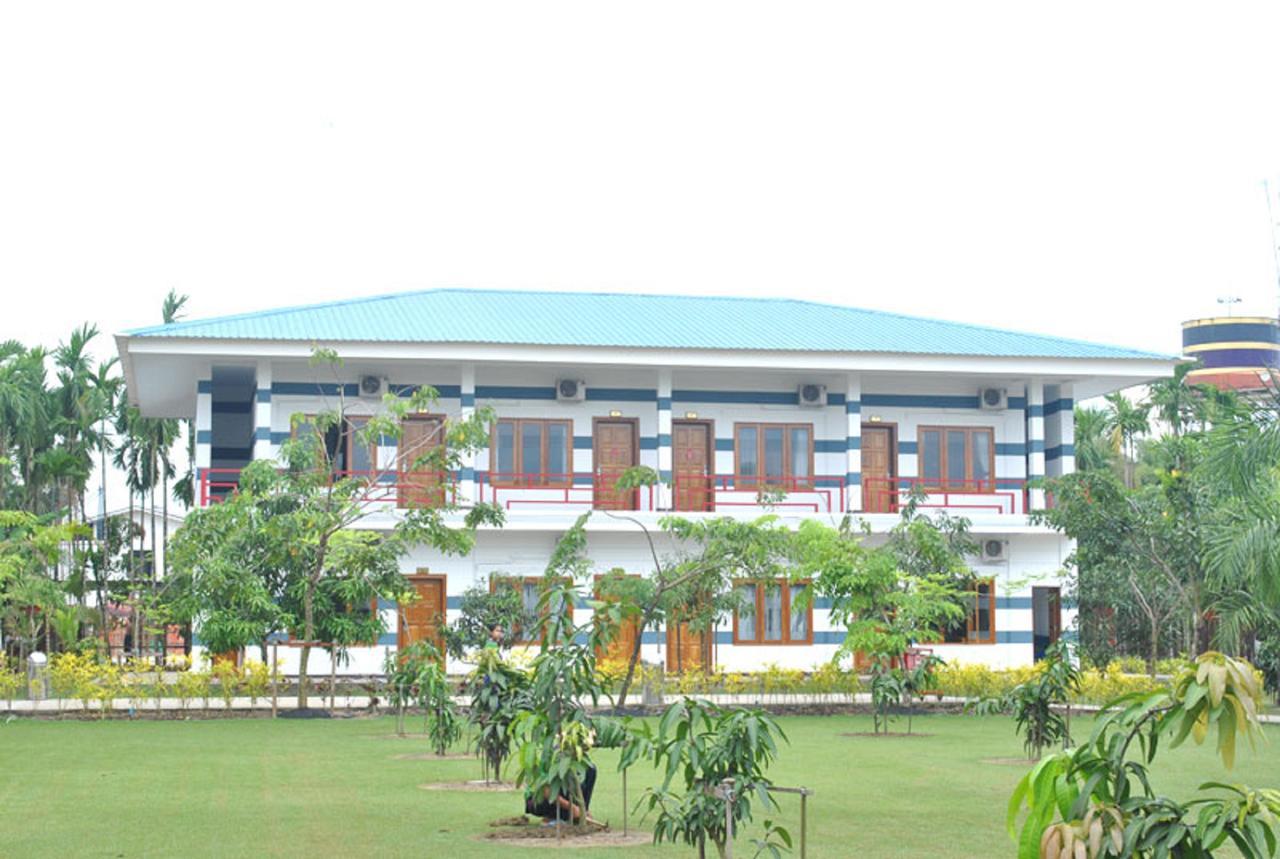 Myanmar Life Hotel Yangon Exterior photo